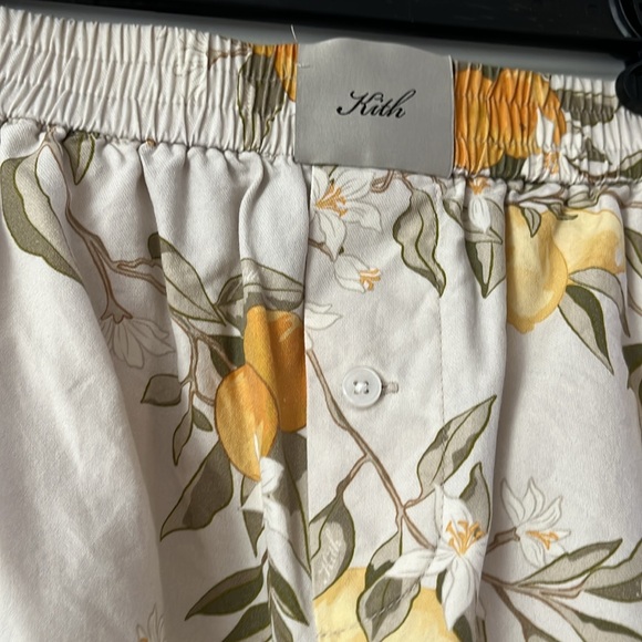 Kith lemon print shorts set size small - Picture 7 of 8